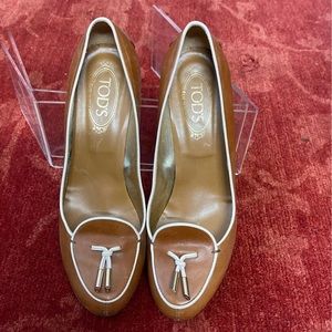 TOD'S Women Heels
